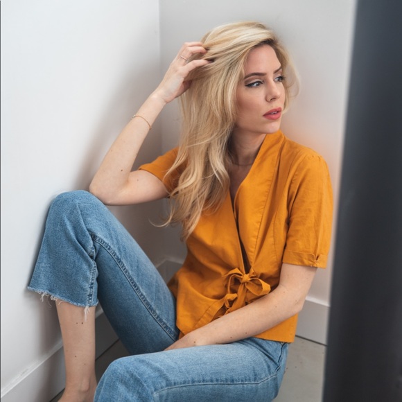 Vintage Mustard Top w/ Ties - Picture 2 of 3